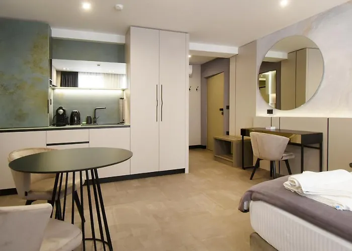 Grandeur アパート *