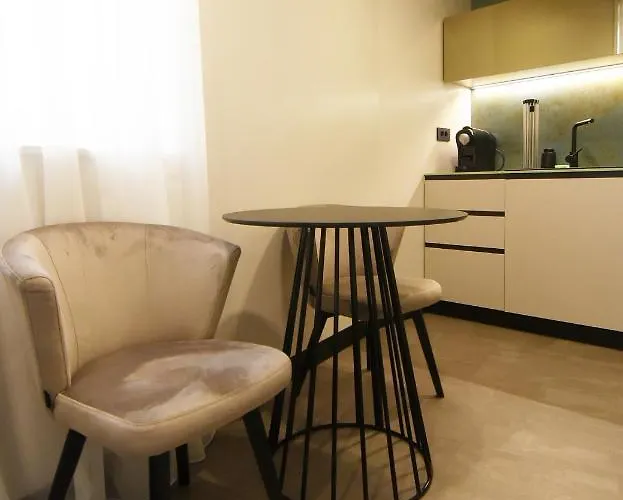 Апартаменти Grandeur Пула