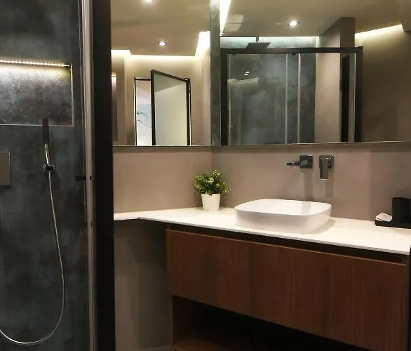 Grandeur Апартаменти